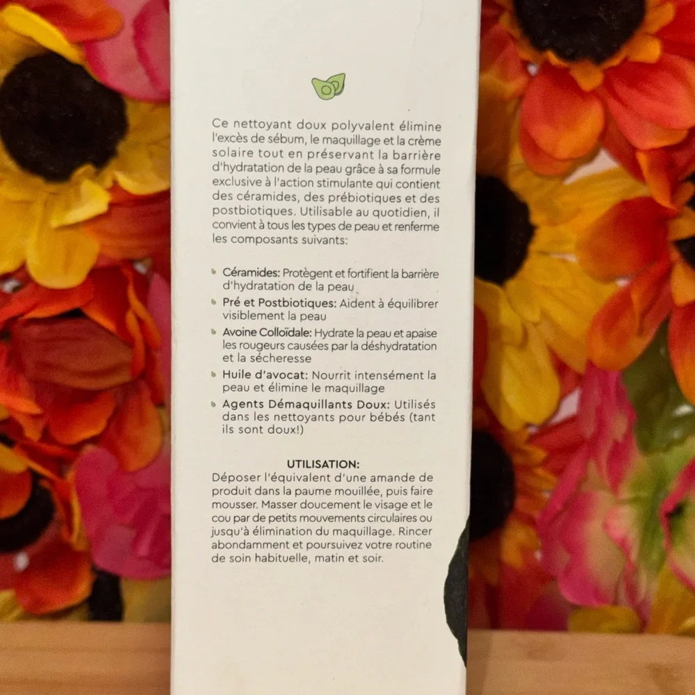 Glow Recipe Avocado Ceramide Cleanser with Green Packaging